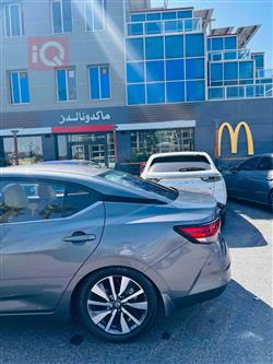 نيسان سنترا